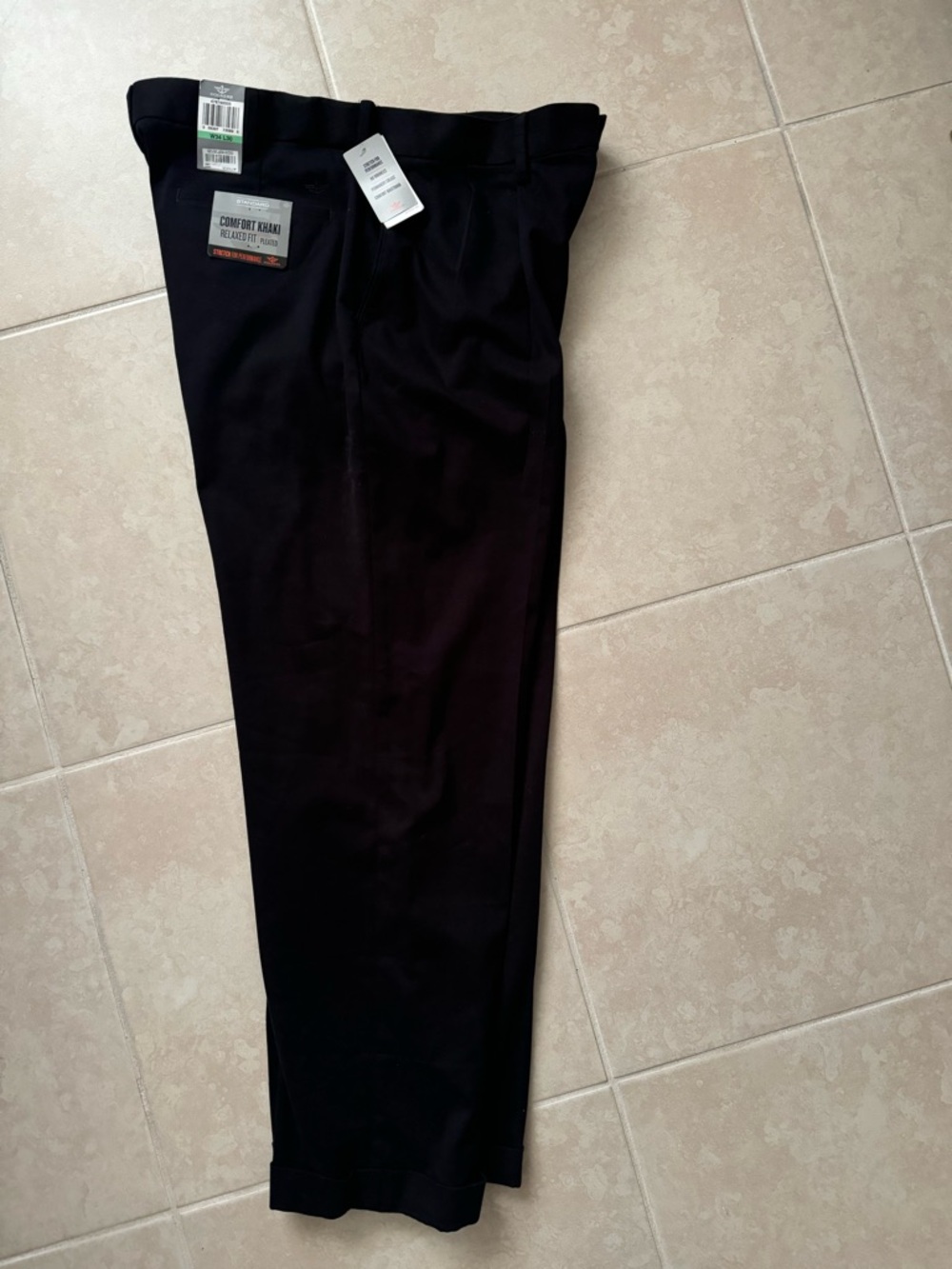 Dockers Men's Black Pants - Comfort Stretch, relaxed fit size 34x30. New